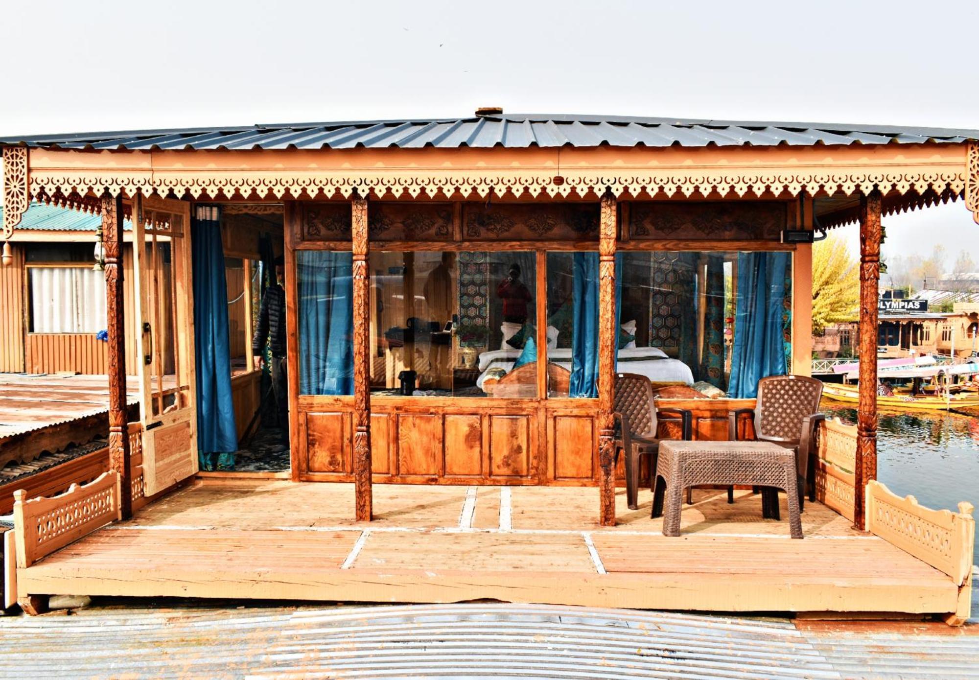 Heritage Amina Group Of Houseboats Hotel Srinagar  Exterior photo